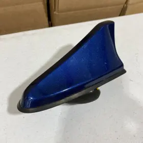 96210-f3500 Hyundai 19-20 Elantra Sedan Lakeside Blue Vu8 Antenna Radio Shark