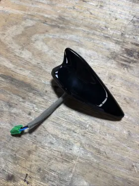 96210cw000eb Hyundai 2022 - 2026 Tucson Roof Exterior Shark Fin Antenna Module With Cover Oem