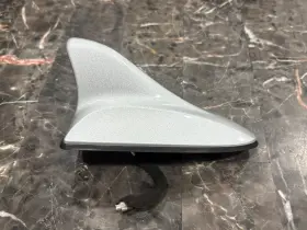96250-2m1001nc Hyundai 2012 Genesis Coupe Roof Shark Fin Antenna 96250-2m1001 Oem Grey
