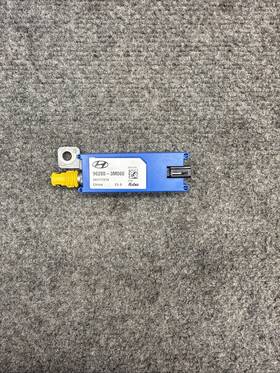 Hyundai 96280-3m050 09-14 Genesis Driver Glass Antenna Amplifier Module Oem Kia