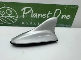 96555-3m500nau Hyundai 2009 - 2014 Genesis Shark Fin Antenna Silver Paint Au
