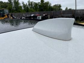 Jaguar 645.ja1g18 17-20 F-pace Roof Antenna Shark Fin White Pc 1aa At Awd 47k Premium 47075