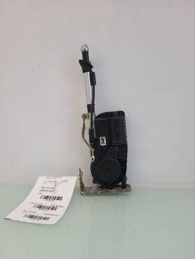 Jaguar 645.ja1v00 Antenna Fits 2000 Xk8 581857
