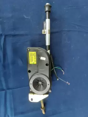 Lna4120aa Jaguar 98-03 Xj8 Xjr X308 Rear Fender Electric Antenna Aerial Oem