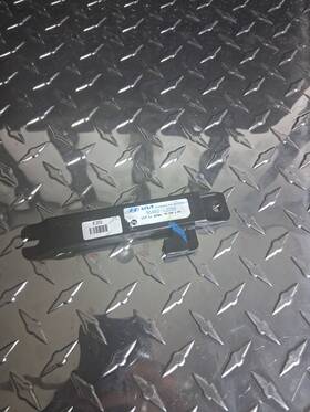 Kia 95460-l2200 Genuine Oem 2021-2025 K5 Antenna Assembly Smartkey 95460l2200