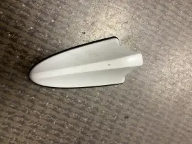96210-a8400swp Kia 2017-2019 Optima Antenna White Oem