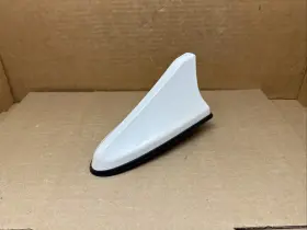96210-b0100swp Kia 2017-2018 Forte Radio Shark Fin Antenna Snow White Pearl