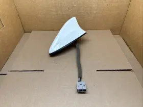 96210-d9310ud Kia 2017-2019 Sportage Shark Fin Antenna Oem White