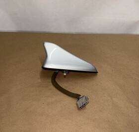 Kia 96210-j54004ss 18-19 Stinger Upper Roof Exterior Shark Fin Antenna Module