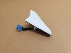 96210-k4400-saw Kia 96210-k4400 2022-2023 Hyundai Kona Antenna Roof Radio Shark Fin White #m545