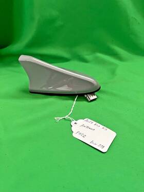 Kia 96210-l3000c7s 2021-2023 K5 Antenna Receiver Oem