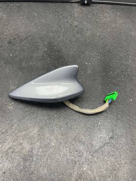 Kia 96210r5100 2024-2025 Sorento Oem Rear Shark Fun Antenna Everlasting Silver