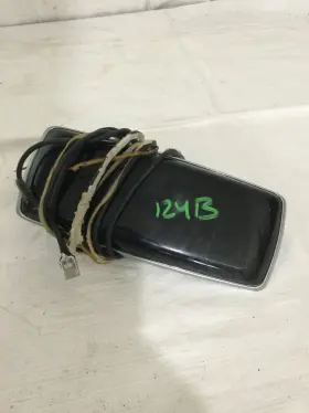 Bj32-19g442-bb Land Rover 2012 Lr4 5.0l Antenna Oem