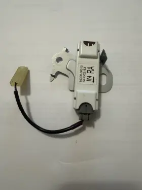 8630006310 Lexus 2019 - 2025 Es 300h Rear Right Side Antenna Amp Amplifier Module Unit Oem