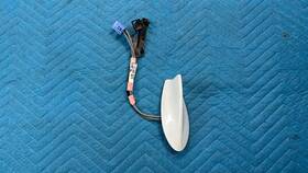 Lexus 8670560250 Oem Gx460 Roof Telephone Antenna With Wiring Cable White 077 2016 2017 2018