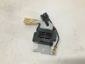 90980-05378 Lexus 10-22 Rx 450h Antenna Noise Filter
