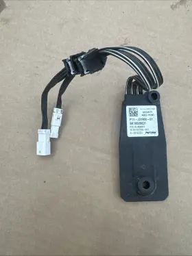 P11-j31900-01 Lucid P11j3190001 Air 2022 - 2024 Front Security Node Antenna Module Oem