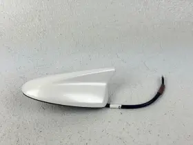Bdts-66-930-64 Mazda 20-25 Cx30 Cx-30 Roof Exterior Shark Fin Antenna Module With Cover Oem