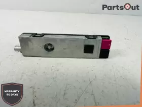 204-820-43-89 Mercedes-benz 08-14 C300 W204 Radio Amplifier Antenna Module Oem