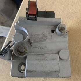 Mercedes-benz 220-546-0541 99-06 W220 S-class Power Distribution Box 2205460541 Complete