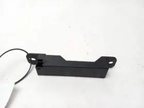 645.mb1b17 Mercedes-benz Keyless Antenna Fits C300 2017 Oem 33505201