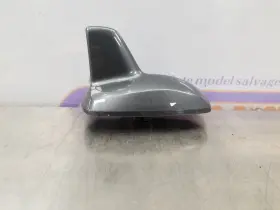 645.mb1q17 Mercedes-benz 17 S550 Amg Sedan Shark Fin Antenna Gray