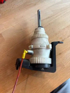 A1408003275 Mercedes-benz 93-96 W140 S500 S600 S420 Rear Right Dipstick Actuator Parktronic Oem
