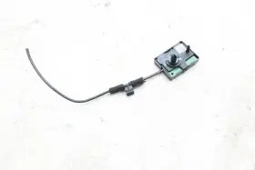 A2059051117 Mercedes-benz 2015-2021 W205 C63 Amg S Antenna Amplifier Control Module With Bracket Oem