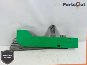 A2198200689 Mercedes-benz 06-08 Cls550 Cls55 W219 Rear Left Driver Side Antenna Amplifier Oem