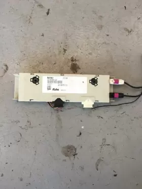 3416765 Mini 2007-2012 Cooper Antenna Receiver Signal Booster Oem