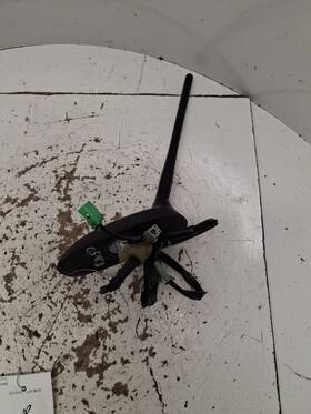 Nissan 5814877 Used Antenna Fits 2014 Rogue Grade A