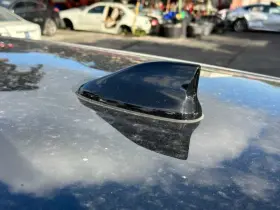 645.da1v23 Nissan Roof Mounted Radio Antenna 2023 Leaf
