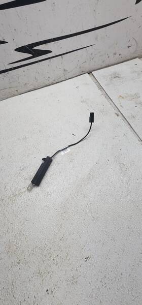 Oem 31409871 Volvo Xc40 Rear Left Side Antenna Noise Suppression Filter 2019 - 2024