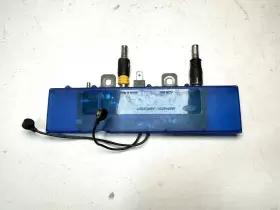 Amr6288 Oem 1999-2002 Land Rover Range Hse Am/fm Antenna Amplifier