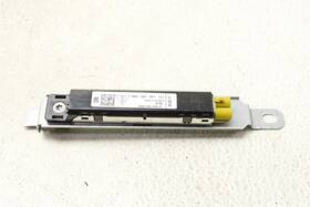 Porsche 95b035225d 2017 Cayenne Radio Antenna Booster Amplifier 11-18