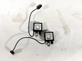 Xh42-19a251 Range Rover 03-10 Radio Signal Amplifier Antenna Suppression Filter Module 2 Oem