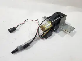 645.sa1u89 Saab 1989 900 Oem Power Antenna