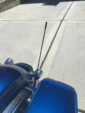 Sold By Eaccessoriesusa Wra16 16 Inch Fuba Rubber Am/fm/xm/cb Antenna Mast Power Radio For Harley-davidson