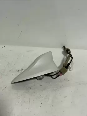 645.su1q17 Subaru 2015 2016 2017 Legacy Outback Roof Antenna