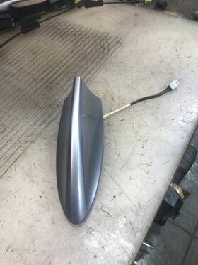 Subaru 86321va321tq 2015-2019 Wrx Antenna - Roof Mtd Shark Fin Silvr
