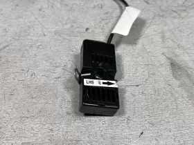 1012002-01-b Tesla 2012-2020 Model S X Rear Left Antenna Noise Rf Filter Module Amplifier Lh