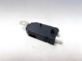 1079735-00-a Tesla 20-24 Model Y Rear Left Driver Side Antenna Amplifier Radio Module Oem