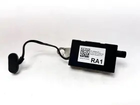 1448945-00-c Tesla 16-20 Model X Rear Right Antenna Amplifier Amp Module Control Unit Oem