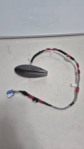 Toyota 001015/001044 2021 Camry Wxterior Shark Fin Antenna Cover With Wire