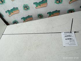 Toyota 645.to1898 Tacoma 2000 Antenna 3901408