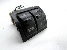 Toyota 84760-60010 91-94 Land Cruiser Power Antenna Switch Oem