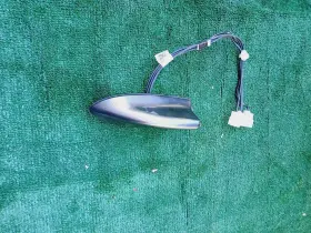8607712060d2 Toyota 2020 - 2024 Highlander Roof Mounted Radio Antenna Amp