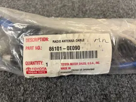 86101-0e090 Toyota Genuine Radio Antenna Cable Looks New