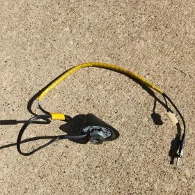 86300-52140 Toyota Scion Xa 04 05 06 Radio Antenna Base