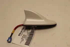 86960-06030-a1 Toyota 2013-2018 Avalon Roof Mounted Shark Fin Antenna Oem
